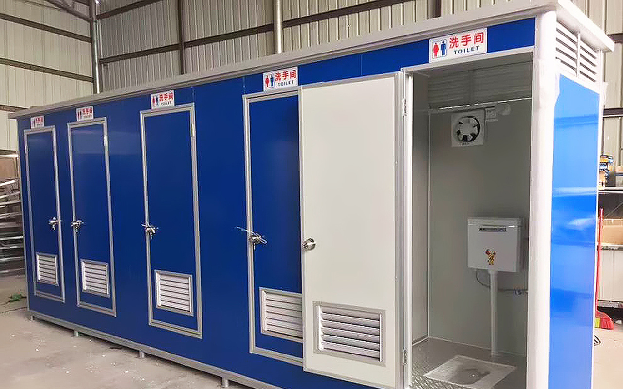 In the first two months, demand in China's container market remained strong